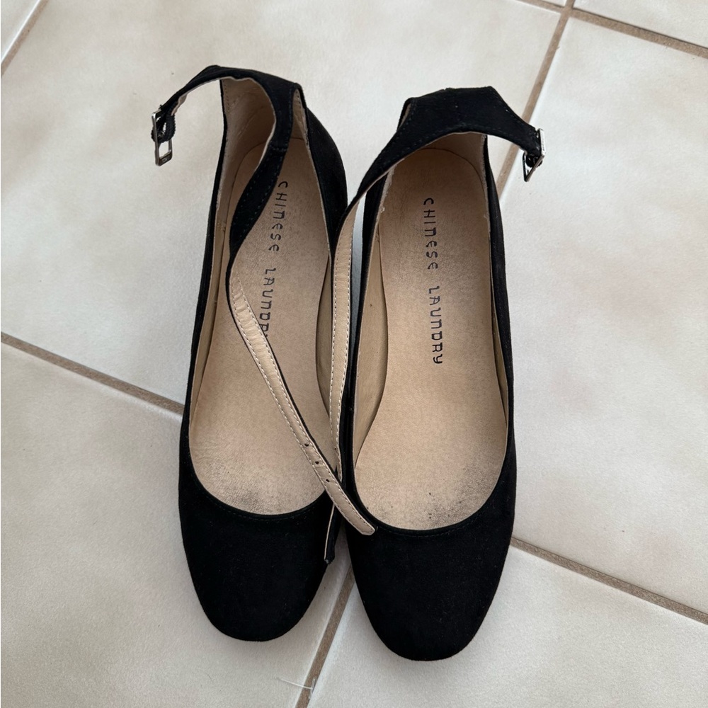 Chinese Laundry Black Ankle Strap Flats